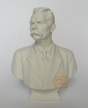 Бюст "М. Горький"